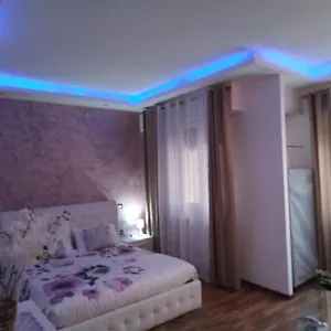 Katrin Luxury , Verona Italien